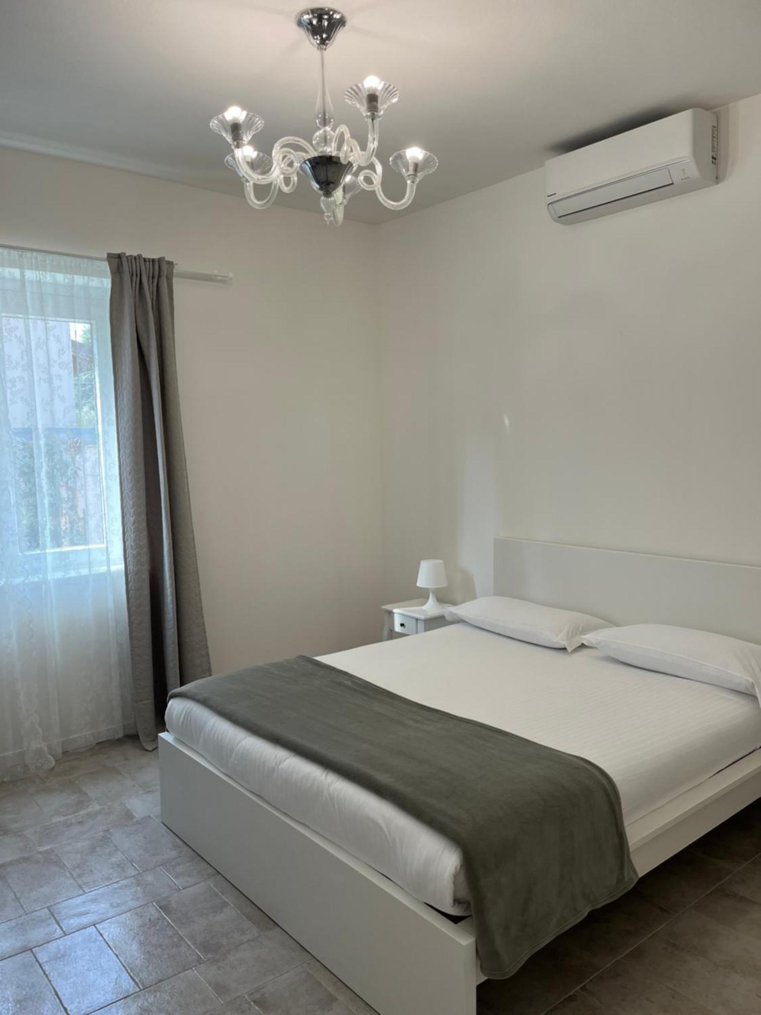 Flora Bed & Breakfast Orio al Serio Luaran gambar